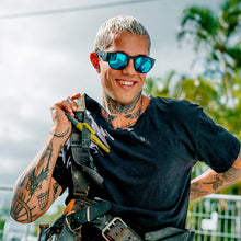 Load image into Gallery viewer, Cruisers Blue Polarised Sunglasses