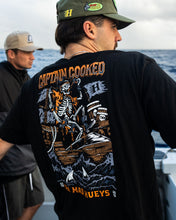 Load image into Gallery viewer, PLANK CAPTAIN COOKED | SS TEE - BLACK