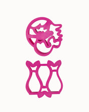 Load image into Gallery viewer, MONTII Lunch Punch Sandwich Cutters - Mermaid