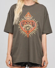 Load image into Gallery viewer, Hueys Heart | Womens Oversized Tee