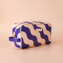 Load image into Gallery viewer, Mallorca Wash Bag