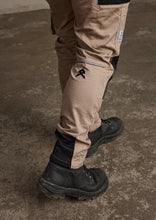 Load image into Gallery viewer, Victory Pant - P1020