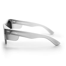 Load image into Gallery viewer, Cruisers Matte Graphite Frame Polarised Lens
