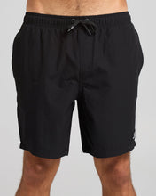 Load image into Gallery viewer, FREESTYLE | 18" SWIM VOLLEY SHORT - BLACK
