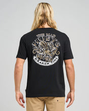 Load image into Gallery viewer, KRAKEN PORT HOLE SS TEE

