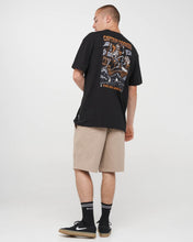 Load image into Gallery viewer, PLANK CAPTAIN COOKED | SS TEE - BLACK
