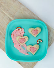 Load image into Gallery viewer, MONTII Lunch Punch Sandwich Cutters - Unicorn
