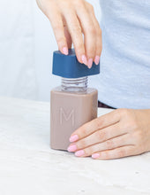 Load image into Gallery viewer, MontiiCo Bento Bottle - Navy
