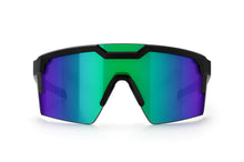 Load image into Gallery viewer, FUTURE TECH SUNGLASSES BLACK: Piff
