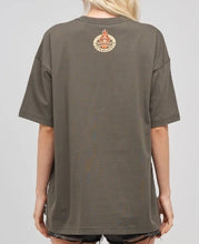 Load image into Gallery viewer, Hueys Heart | Womens Oversized Tee
