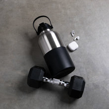 Load image into Gallery viewer, https://cdn.shopify.com/s/files/1/0409/1163/4582/files/TAP_DEC25_HIGHRES-3_2e4c89b9-7dfc-4c28-a9d8-9cd82660ea6f.webp?v=1766363300
